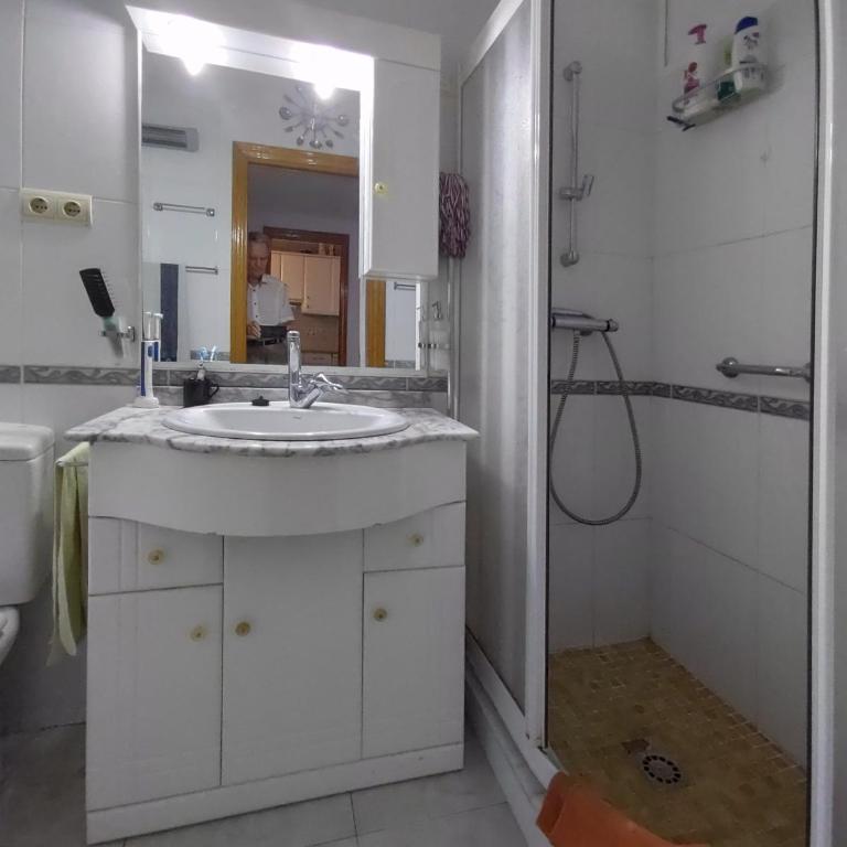 Buena Vista - One-Bedroom Apartment - 11