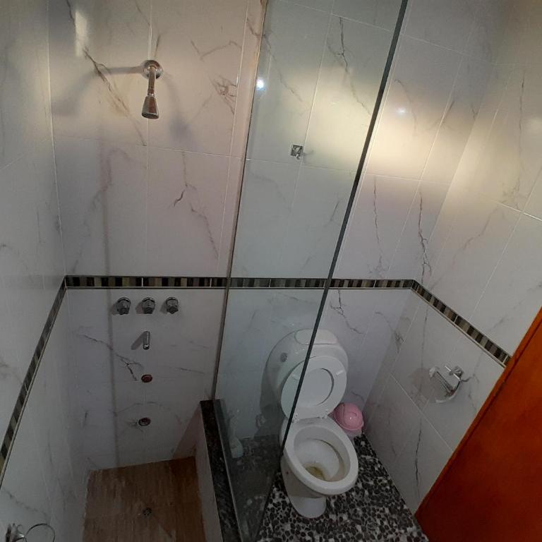 Hospédate en Nuestra Cabaña en Termas de Rio Hondo y Disfruta de unas Confortables y Relajantes Vacaciones - Casa de 2 dormitorios - 7