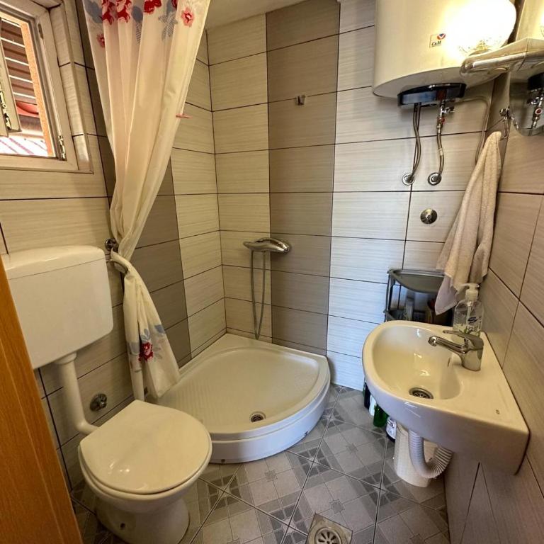 Vikendica Krčmarice - Kuća sa 1 Spavaćom Sobom - 2