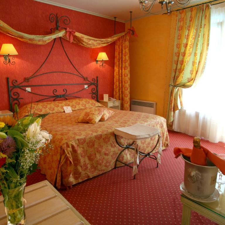 Hôtel Mireille - Chambre Lits Jumeaux Confort - 4