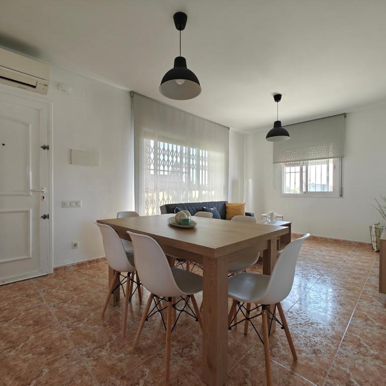 La caseta del canal - Two-Bedroom House - 15