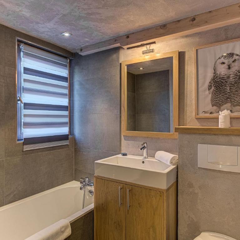Chalet d'Olivier, Alpes Agency, Les Praz, Chamonix, Sleeps 8 - Chalet - 50
