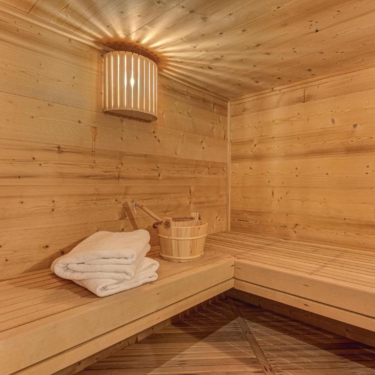 Chalet d'Olivier, Alpes Agency, Les Praz, Chamonix, Sleeps 8 - Chalet - 12