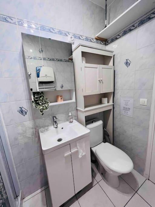 Le Red Light : Apt 4 Prs, Clim, 300m des plages - Apartment mit 1 Schlafzimmer - 12