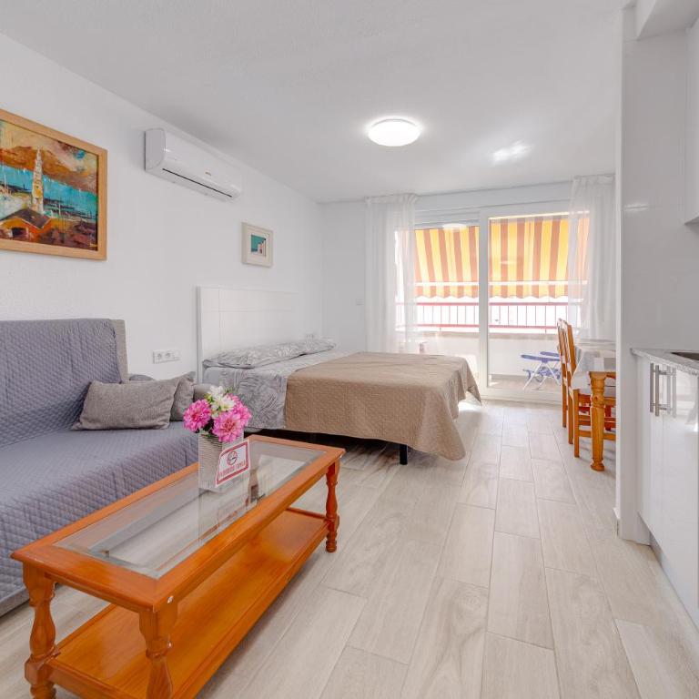 Sunny Studio Playa del Cura - One-Bedroom Apartment - 1