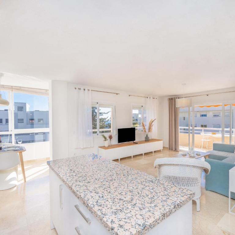 Sunny Apartment By Kura Homes - Apartment with Sea View - 4