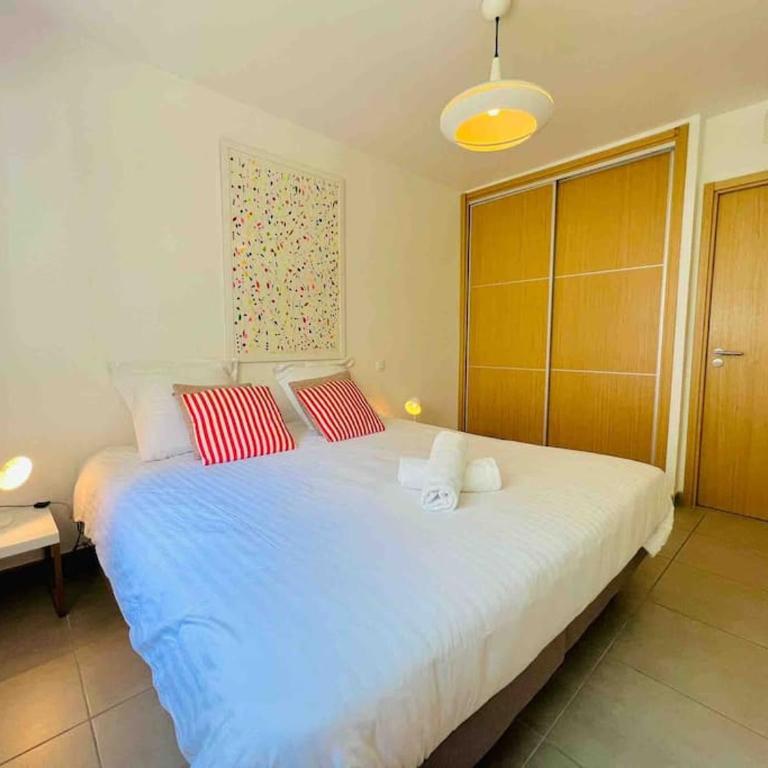 Le White Pearl : Apt 4 Prs, Parking, Clim - Appartement 1 Chambre - 15