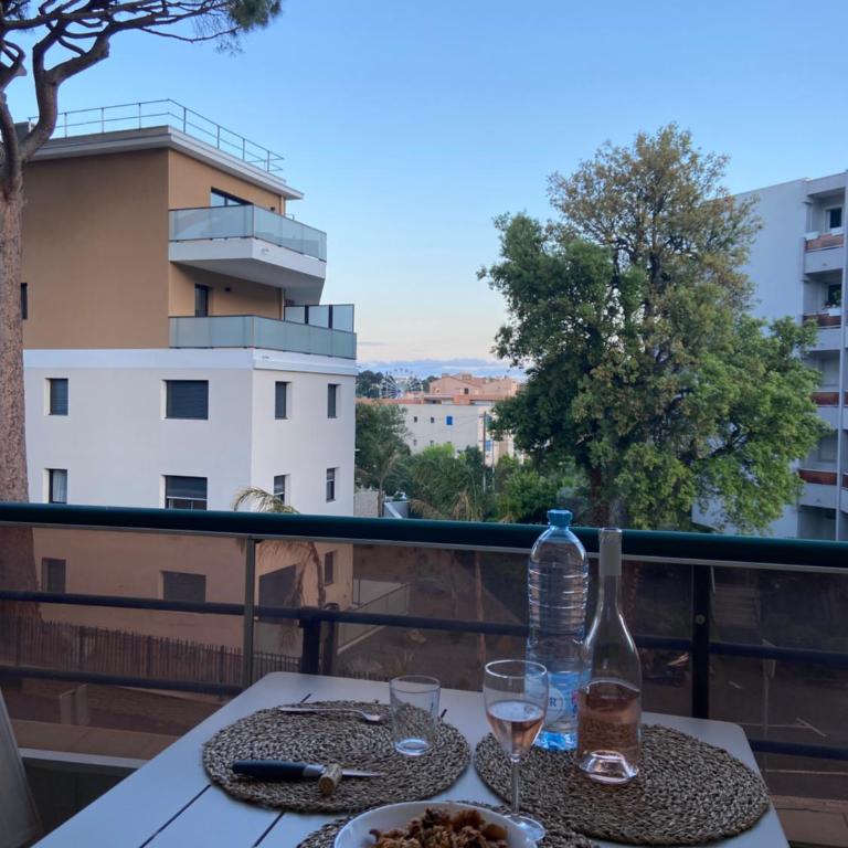 Studio 150 m de plage Golfe de Saint-Tropez - Studio with Sofa Bed - 5