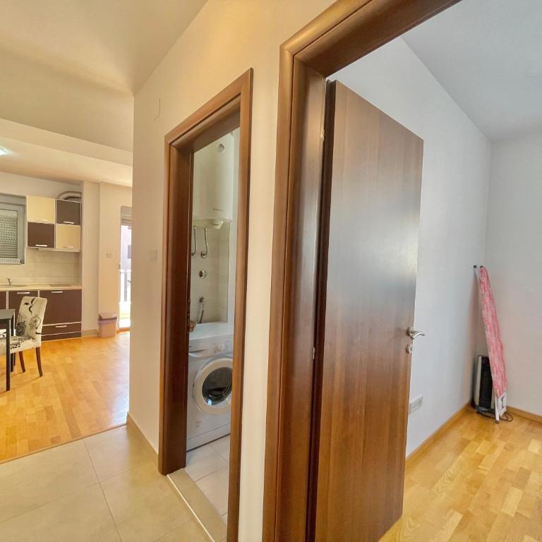 Comfort Apartments Aleksic - One-Bedroom Apartment - 2