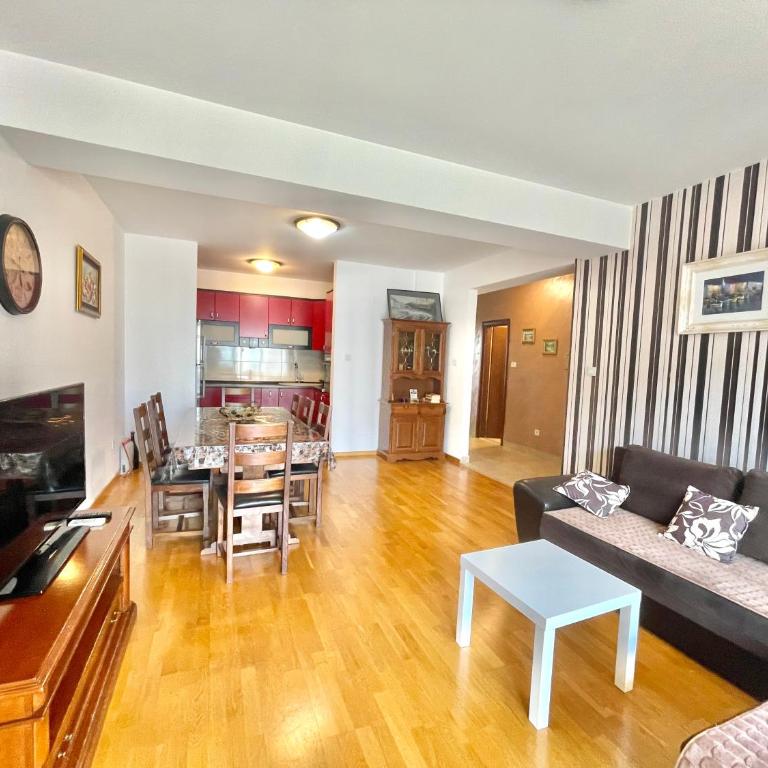 Comfort Apartments Aleksic - Two-Bedroom Apartment - 16