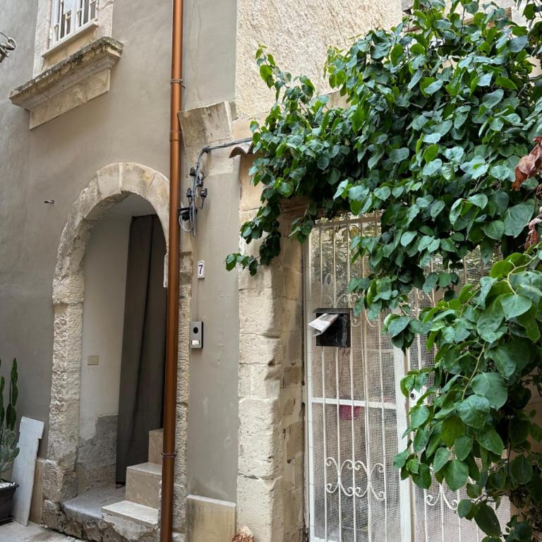 Suite Moen Ortigia - Appartamento con 1 Camera da Letto e Terrazza - 4