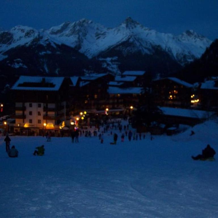A Valfrejus,Proche des pistes, studio cabine tout confort - Appartement 1 Chambre - 14