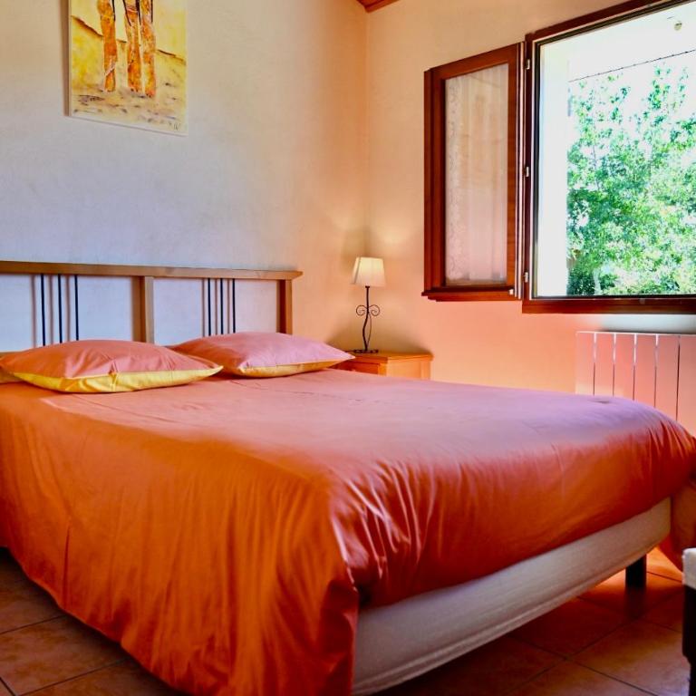 Villa au milieu des pins climatisée - Villa - 17