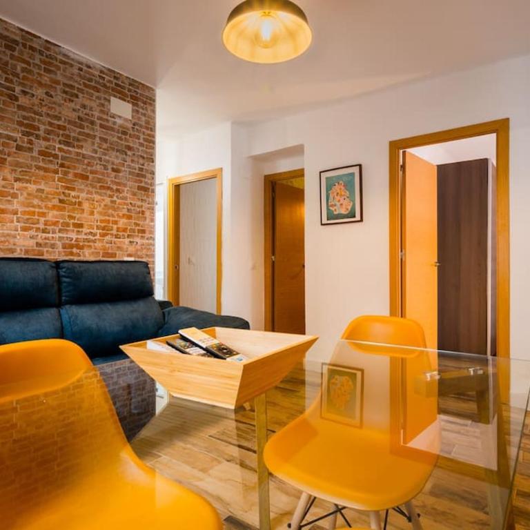 Apto céntrico, 2 aparcamientos privados, bicis - Apartamento de 3 dormitorios - 3