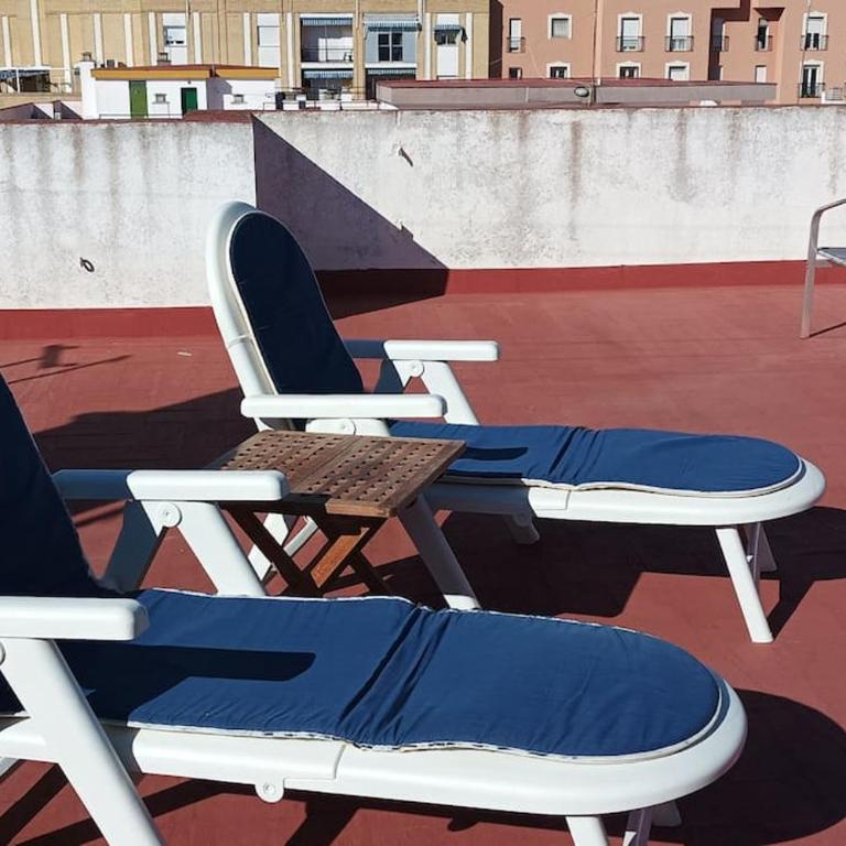 Apto céntrico, 2 aparcamientos privados, bicis - Apartamento de 3 dormitorios - 30