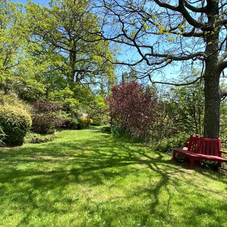Le Vallon du Brec - Jardin classé remarquable - Monolocale - 17