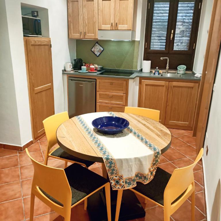Sofia Holiday Home - Two-Bedroom House - 27