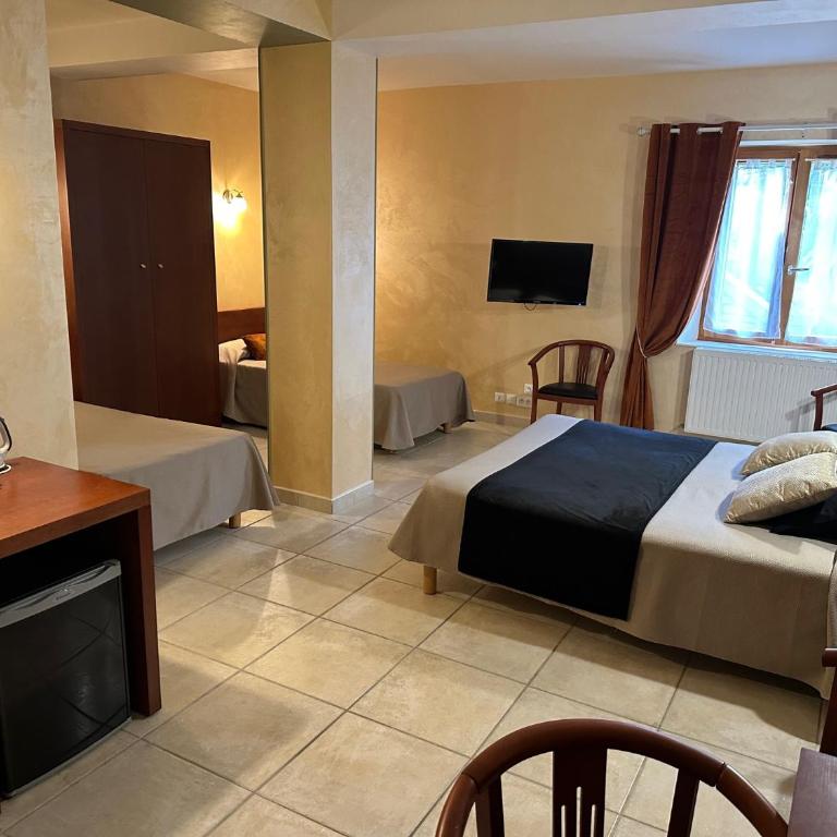 Hôtel Bon Encontre - Chambre Quadruple - 1