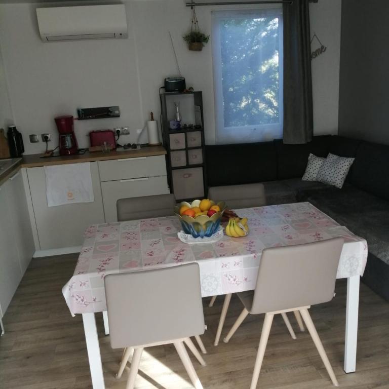Camping Del Mar B07, Mobil home O'Hara résidentiel, 4 personnes, Camping Del Mar Village - Mobile Home - 10
