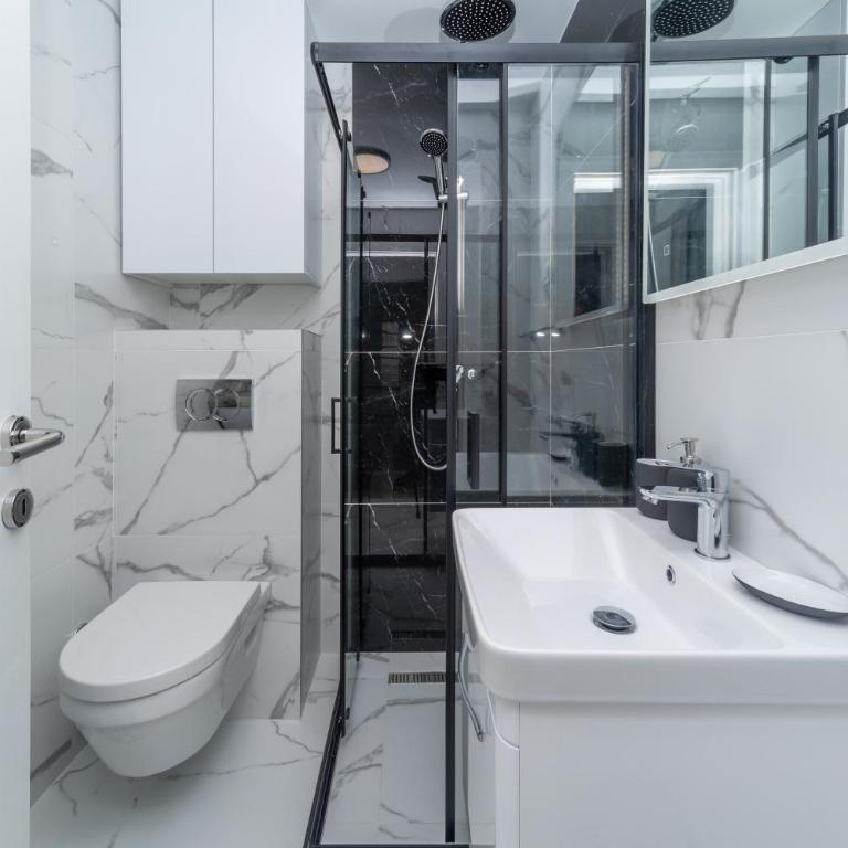 New Renovated Mediterranean Cozy Fully Equipped 1BR Apartment in Budva, Free Parking - Apartman sa 1 Spavaćom Sobom - 20