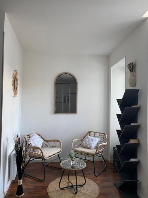 T2 PARFAITEMENT SITUÉ AU PIED DE LA CATHÉDRALE - Appartamento con 1 Camera da Letto - 6