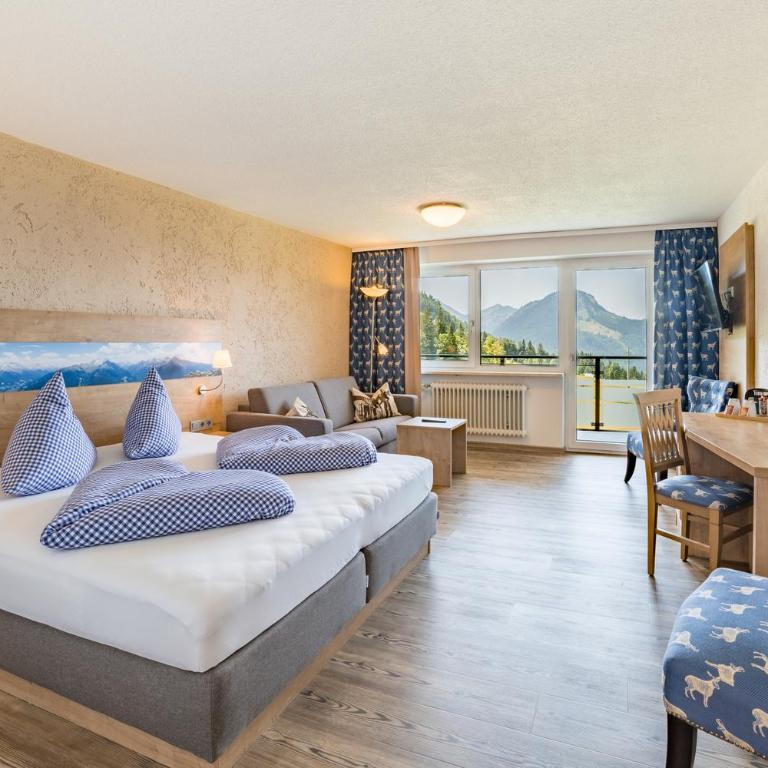 Bergzeit - Hotel & Appartements - Großes Doppelzimmer - 9