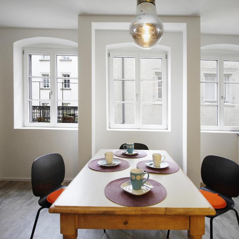 Ferienwohnung Mudita - hochwertig sanierter Altbau mit Wohnküche auf der Insel - Appartamento con 2 Camere da Letto - 3