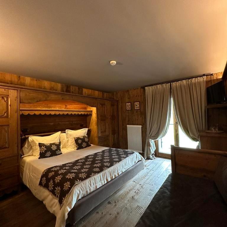 La Madonnina Del Gran Paradiso Wellness Hotel - Camera Matrimoniale/Doppia con Letti Singoli - 1