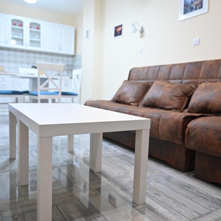 Smeštaj TEA sa dva bazena i besplatan parking - Apartman sa 1 Spavaćom Sobom - 24