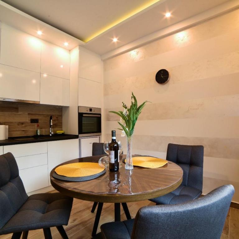 Tontic Lux Milmari - One-Bedroom Apartment - 2