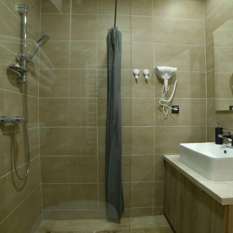 Tontic Lux Milmari - One-Bedroom Apartment - 16