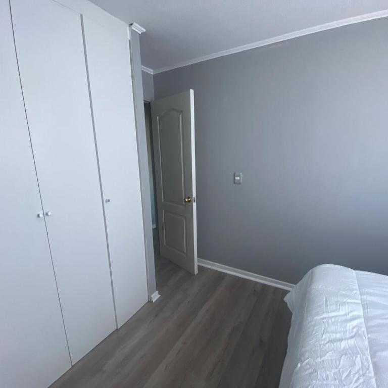 Amplio y acogedor departamento - Three-Bedroom Apartment - 10