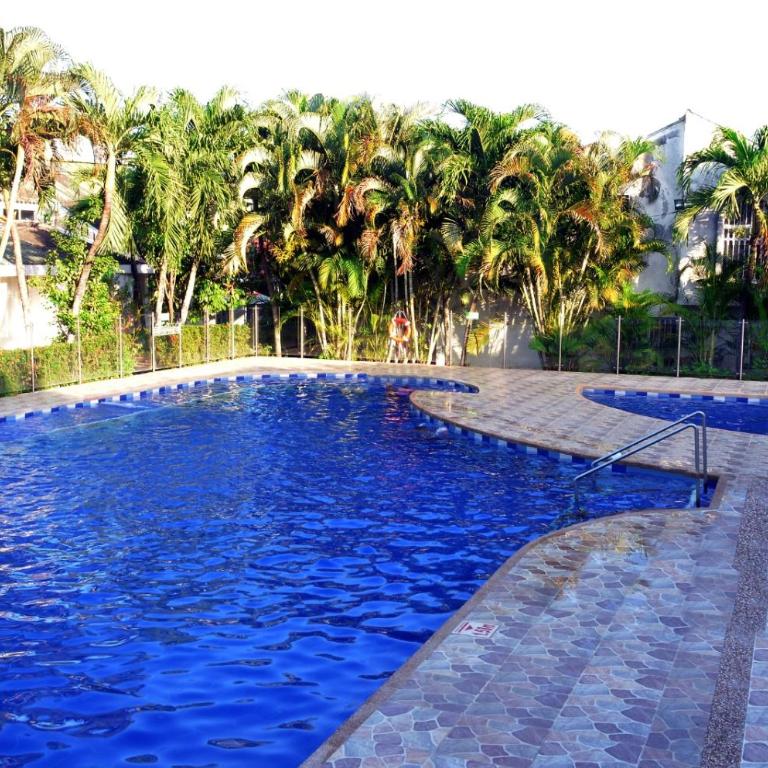 Casa Vacacional con Jacuzzi en Girardot Cundinamarca - Casa de 4 dormitorios - 30