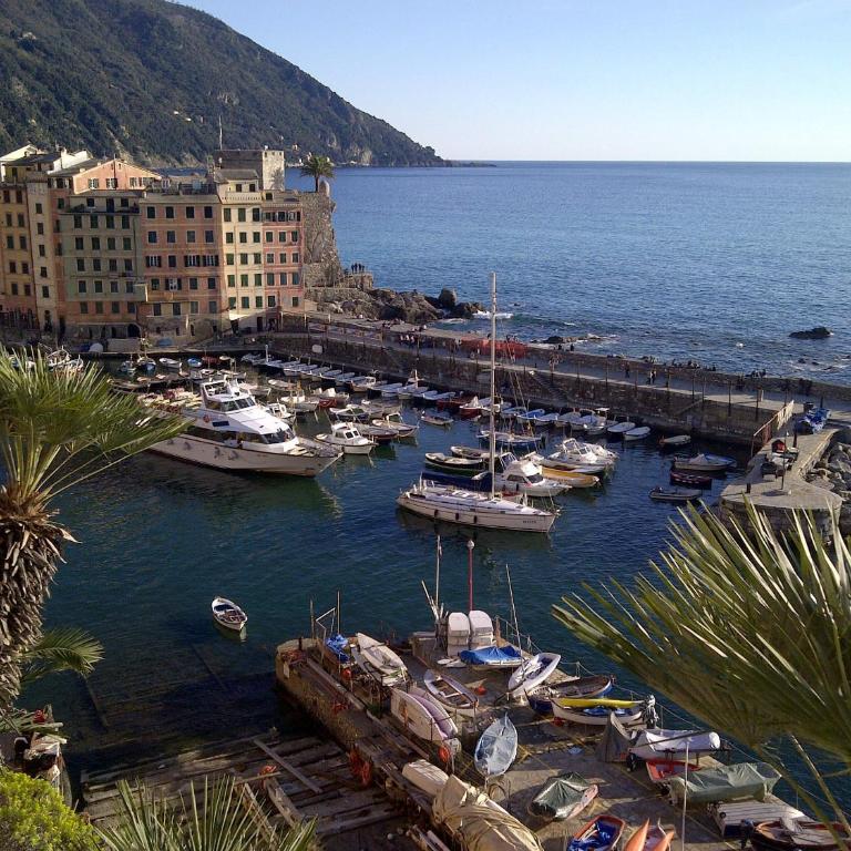 Al Piccolo Scoglio - Room & Breakfast - Camera Matrimoniale con Bagno Privato Esterno - 10