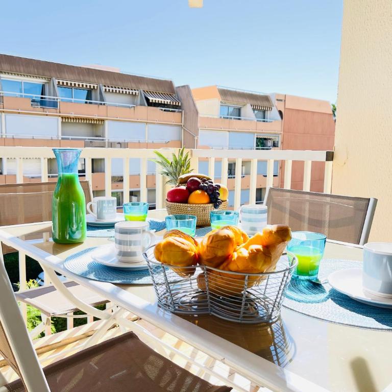 Très bel appartement face au port Santa -Piscine - Apartment mit 2 Schlafzimmern - 42