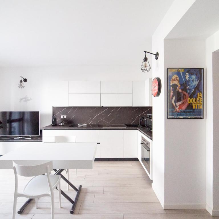 Hbhall Milano Green Apartment 9 - Appartamento con 2 Camere da Letto - 2