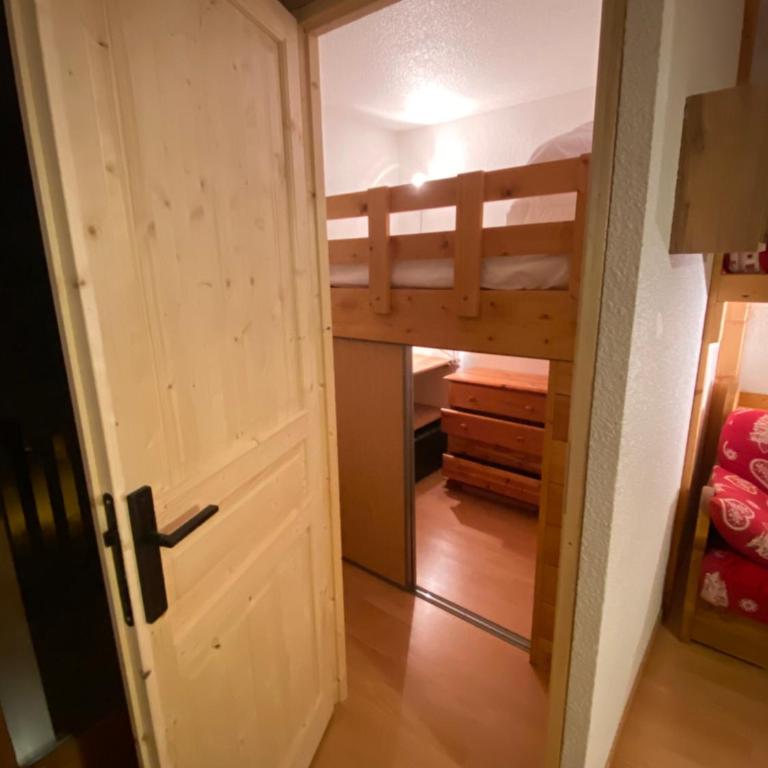 Charmant T2 montagne ensoleillé - Appartement 2 Chambres - 11