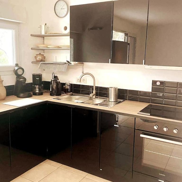 Bel appartement de standing à Boulouris - Apartamento de 1 dormitorio - 7