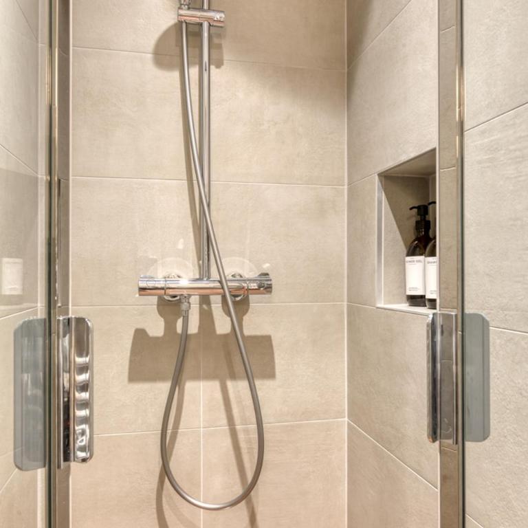 Maury Modern Loft - AC - Ideal Location - Peaceful - Appartement 1 Chambre - 15