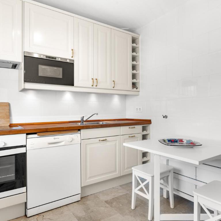 Lovely penthouse by Costarentals - Ref M15 - Apartamento de 3 dormitorios - 4