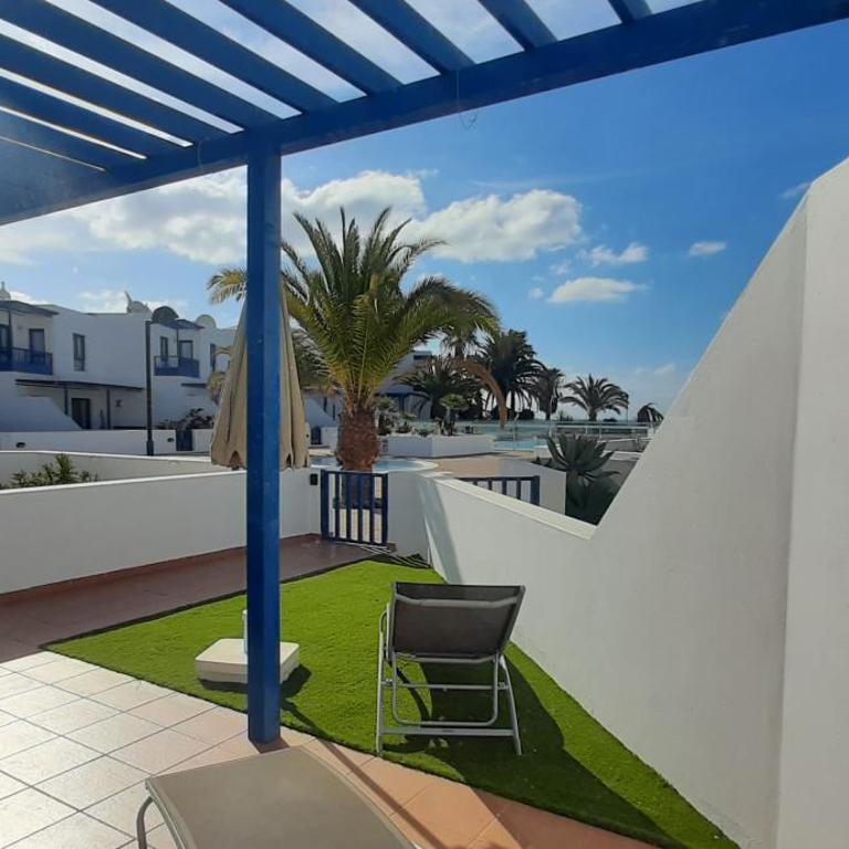 Las Moreras Playa Blanca - Three-Bedroom Townhouse - 16