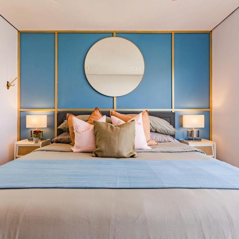 Trendy La Roma Condo with Parking & Patio - Apartamento Superior - 7