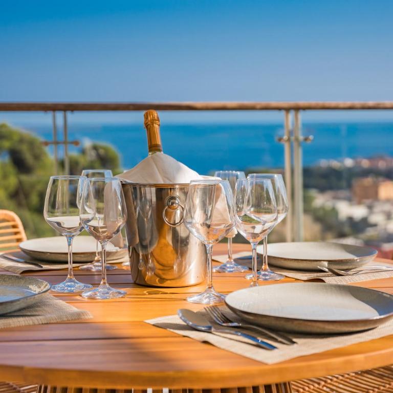 Luxueux appartement - Vue mer - Parking - AZ - Appartement 2 Chambres - 45