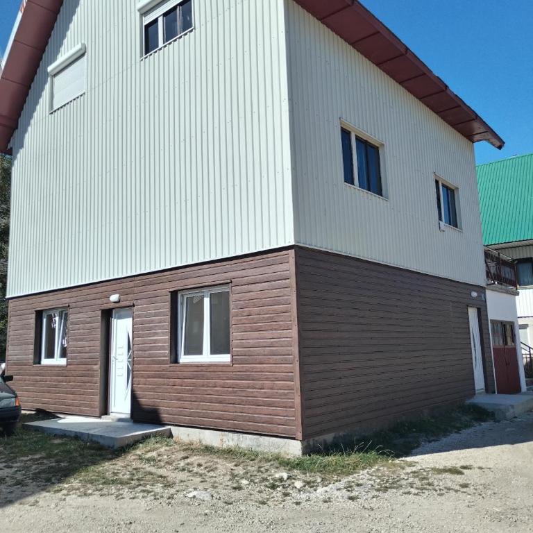 Studio Apartmani V&V - Studio - 13