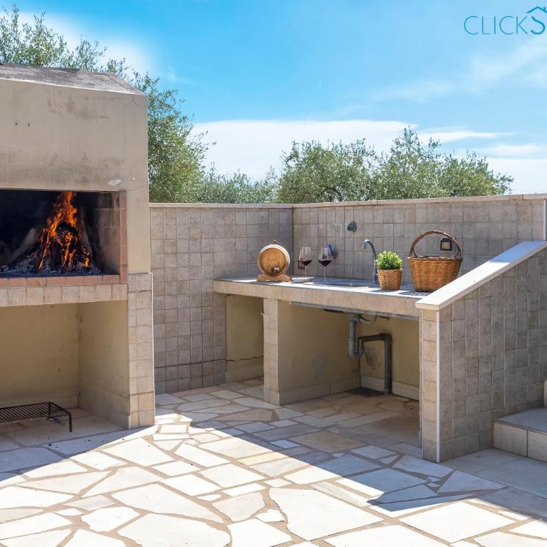 Casa Sant'Anna in Villa Brionis con grande veranda vista mare - Apartment with Sea View - 44