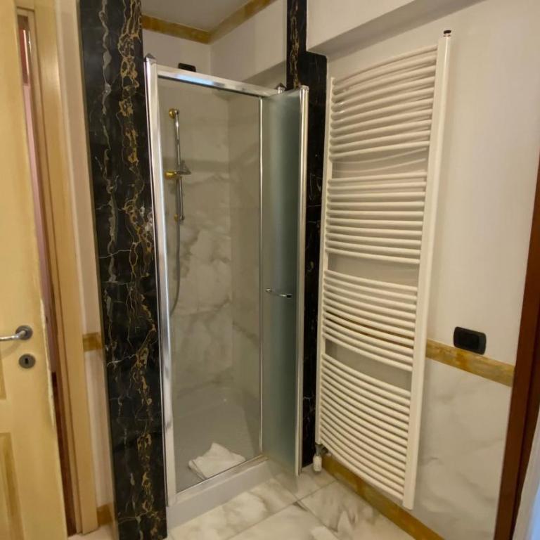 Piazza Erbe Lodge - One-Bedroom Apartment - 3