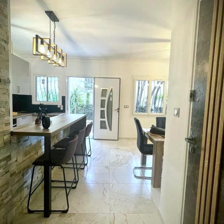 Modern 3 rooms on the ground floor - Appartement 2 Chambres - 2