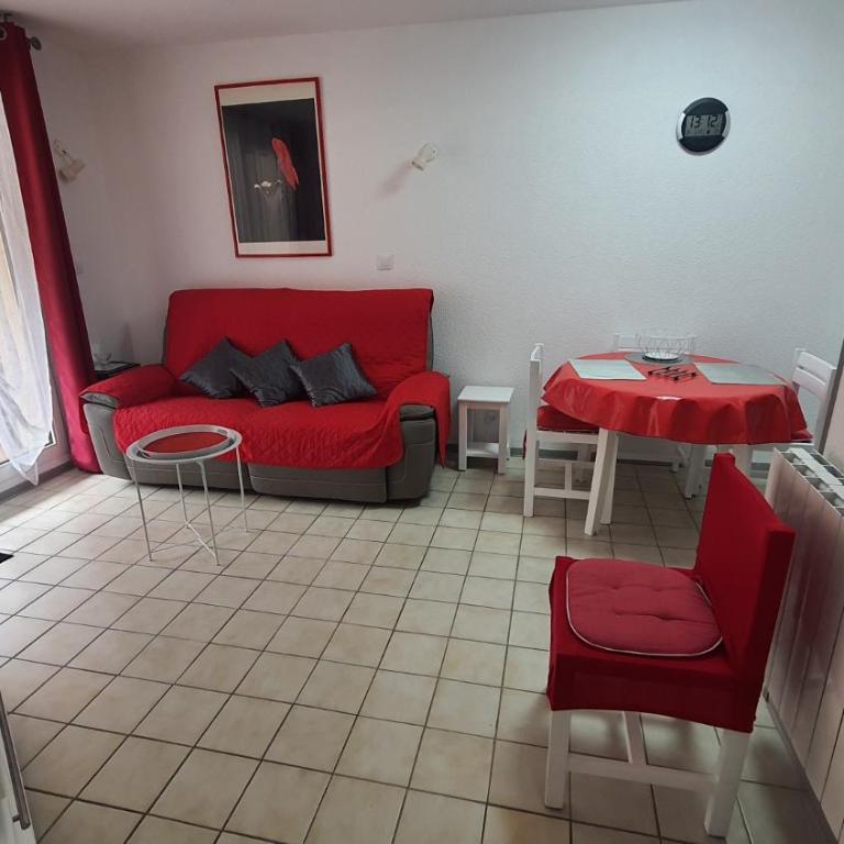 JOLI T2 DANS UN ECRIN DE VERDURE n 2 - Appartement 1 Chambre - 5