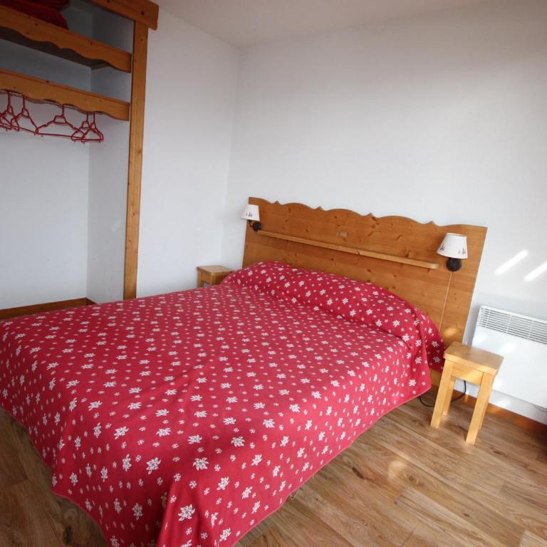 Appartement 6 personnes à Chamrousse, sud exposé, 2 chambres - FR-1-549-124 - Apartment - 6