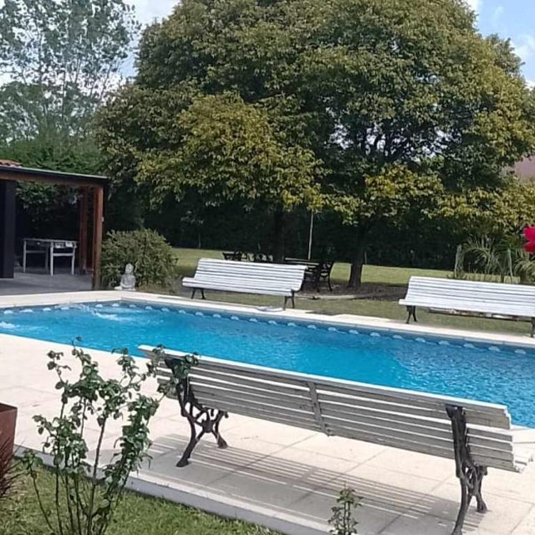 Casa Quinta con pileta Tortuguitas Bs As - Casa de 2 dormitorios - 22